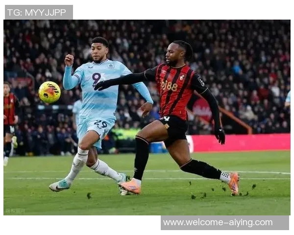 休斯曾引荐塞梅尼奥至伯恩茅斯但球员似乎倾向于加盟曼城