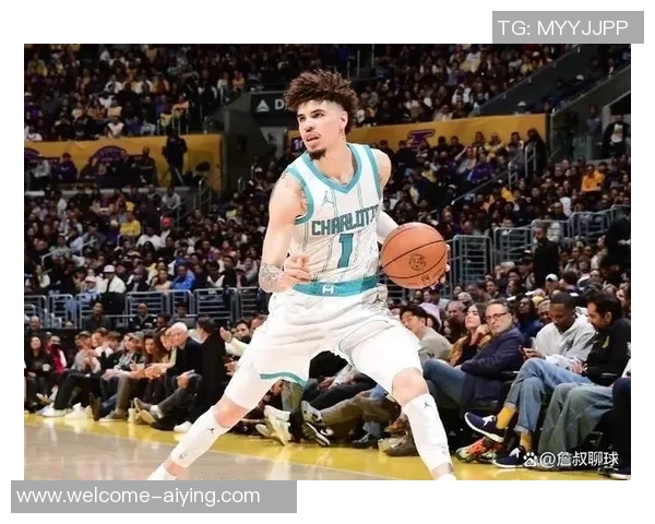 黄蜂主帅称三球替补愿意以任何方式助力球队胜利