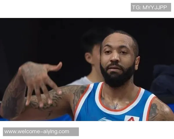 沃特森表现出色10投7中砍下21分赛场正负值高达17分 沃特森表现出色10投7中砍下21分赛场正负值高达17分