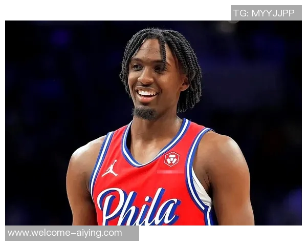 马克西表现稳定全场22投10中三分命中率提升砍下29分3抢断助球队取胜